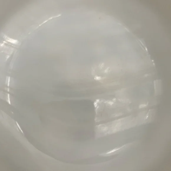 VTG ANCHOR HOCKING FIRE KING MILK GLASS 437 1.5 QUART CANDLE GLOW CASSEROLE DISH - Picture 4 of 8